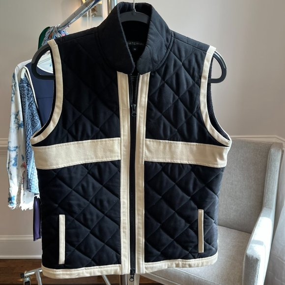 Material Vest - Picture 1 of 2